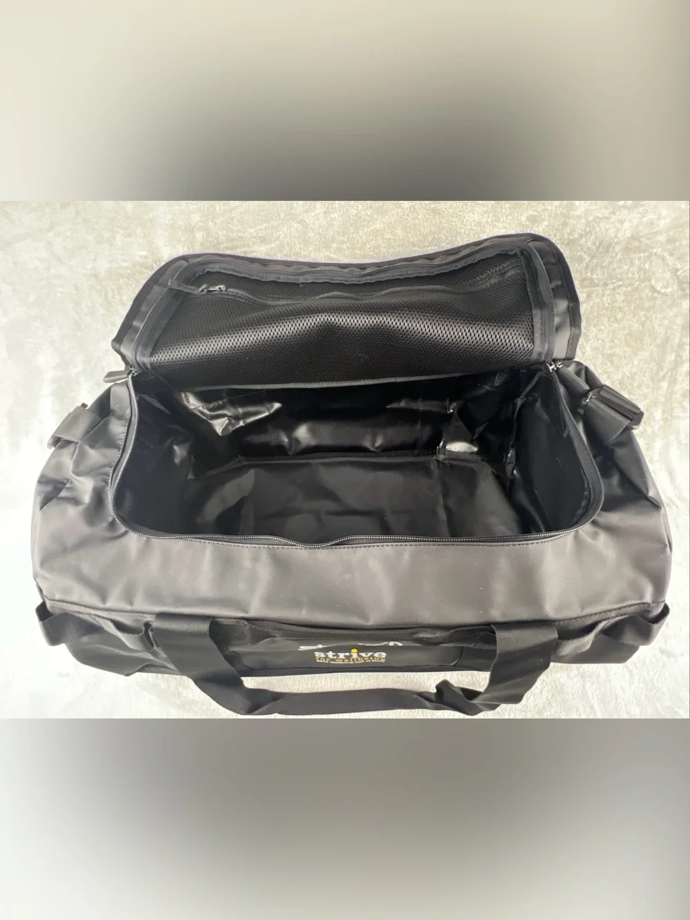 Stormtech Nautilus 35L Black Waterproof Duffel Duffle Gear Bag GBX-1S Unisex